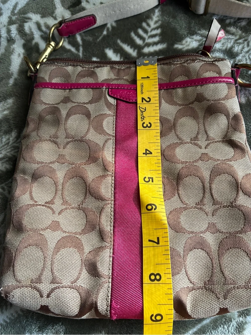 COACH BAG,Coach Signature Crossbody Bag in Brown with Pink Trim